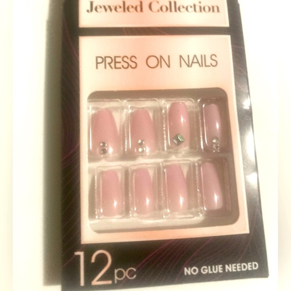 Nails Bundle Set of 3 packs new for $5.00 - Picture 2 of 4